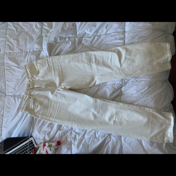 White straight Jean - Picture 3 of 4